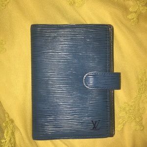 Mini Louis Vuitton agenda